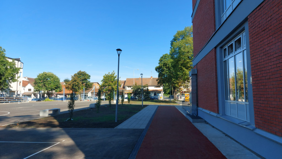 OŠ "Svetislav Golubović Mitraljeta”