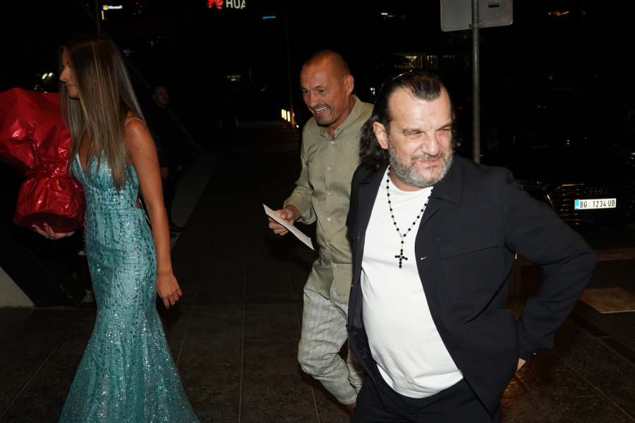 Aca Lukas sa novom devojkom