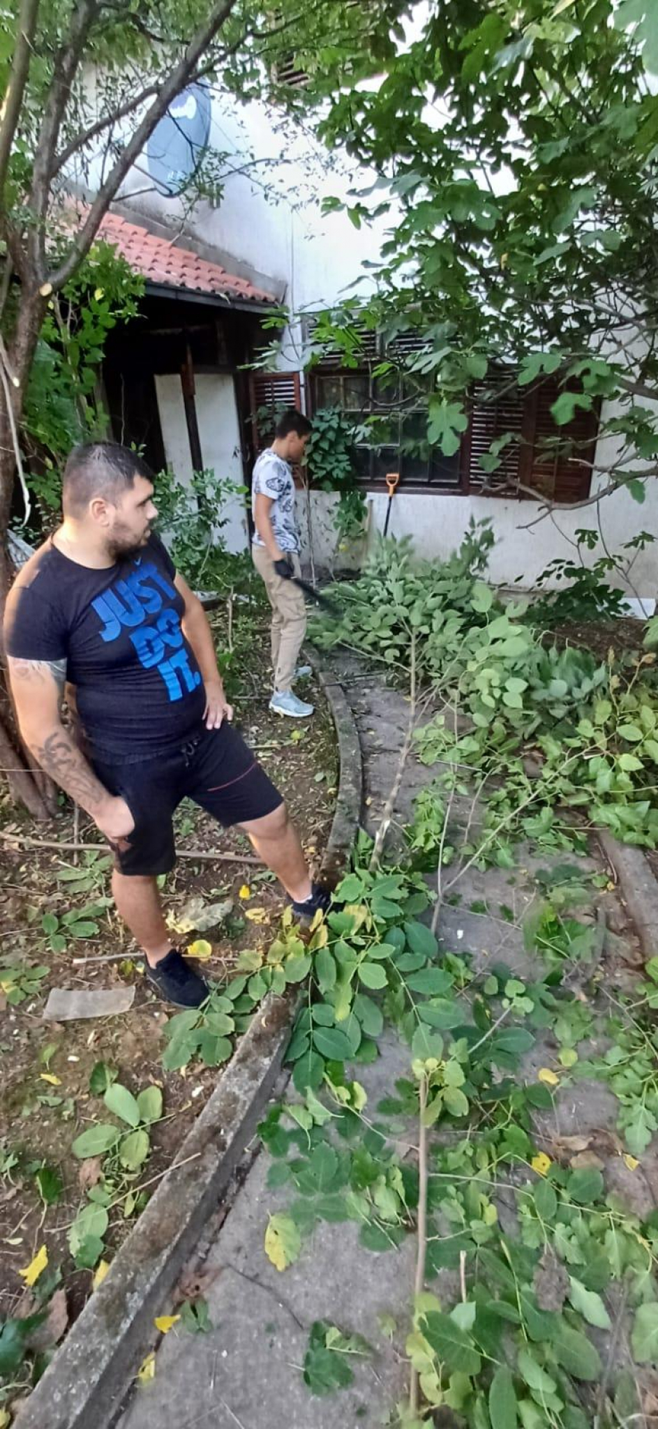 čoveku zapalili kuću