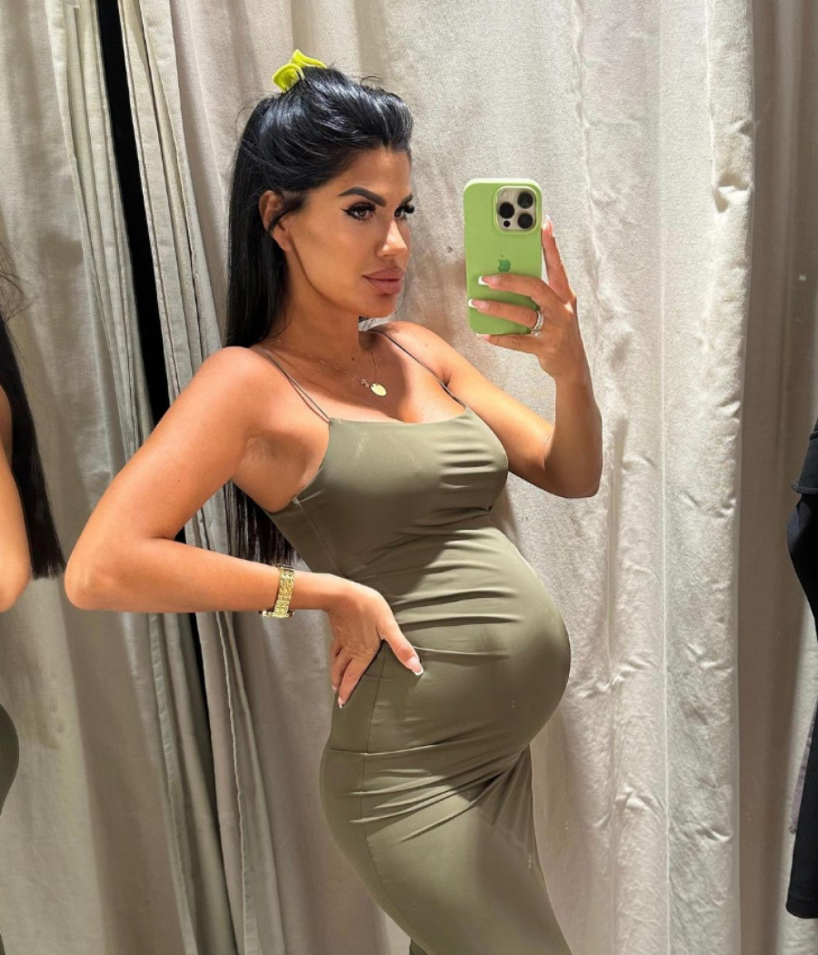 Ljuba Perućica sa devojkom