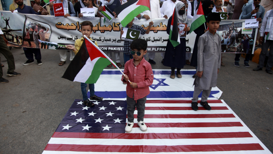 U Pakistanu pale američke zastave