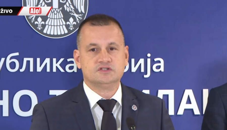 Obraćanje glavnog javnog tužioca Nenada Stefanovića