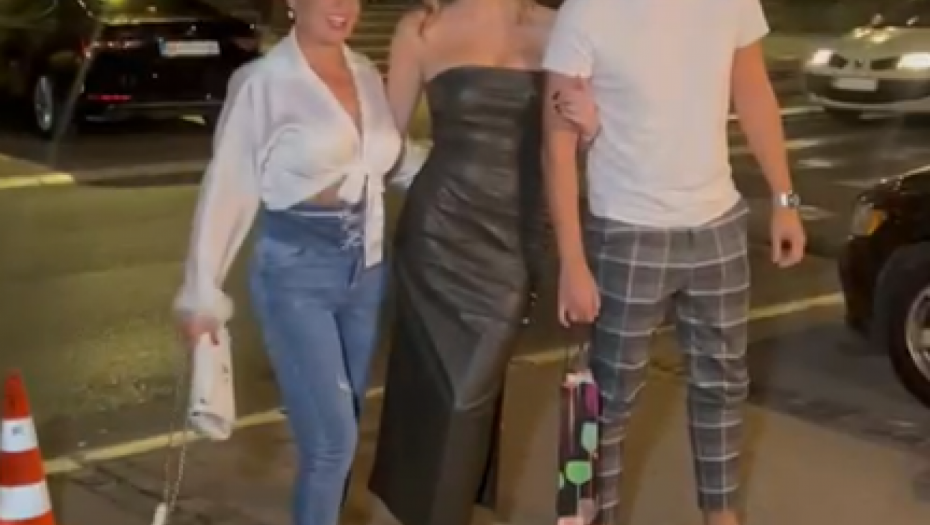 Zlata Petrović sa sinom i snajkom