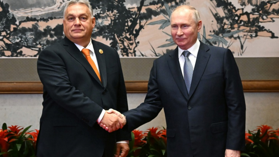 Orban i Putin se rukuju