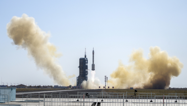 Kina lansirala svemirsku letelicu
