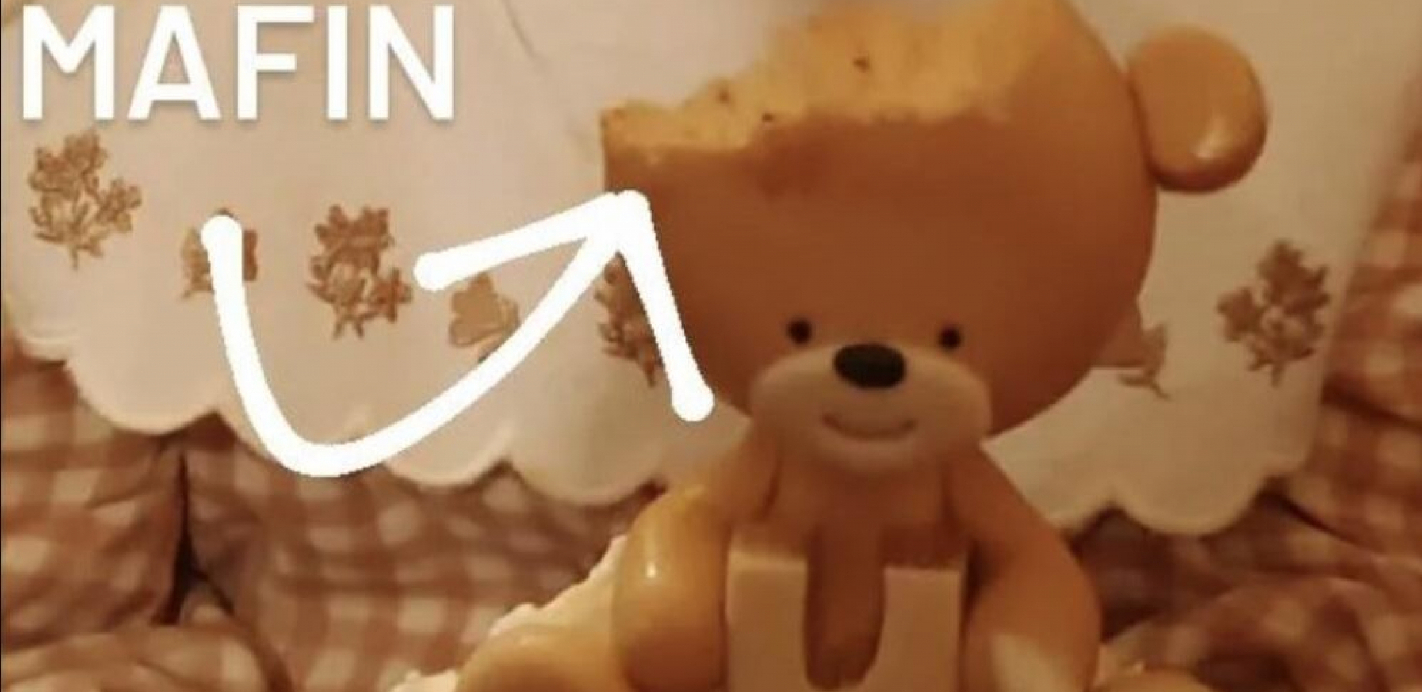 Deca pojela žicu u  kolačima