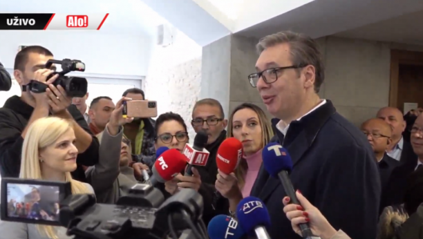 Vučić obilazi hotel "Podrinje" u Banji Koviljači