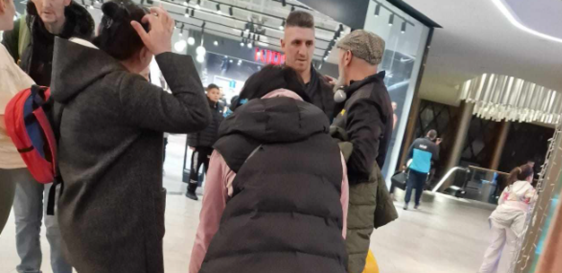 Kristijan Golubović ćaska sa fanovima