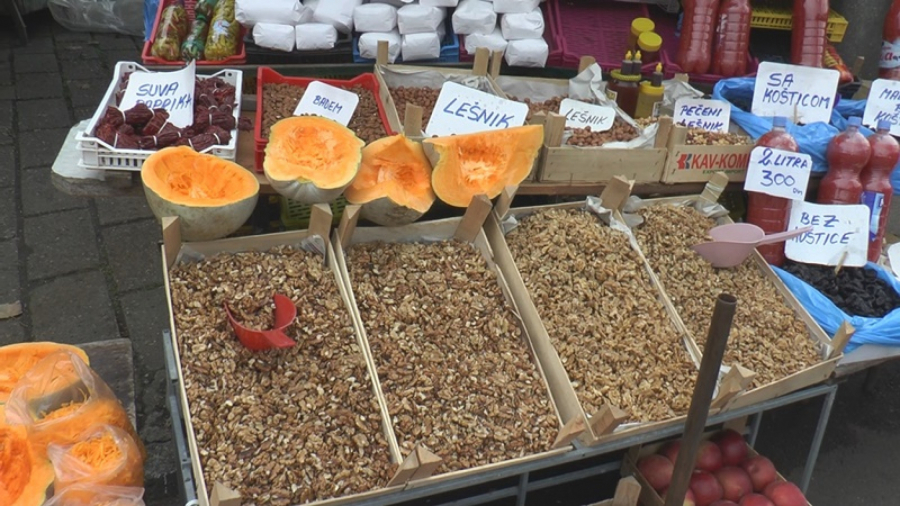 Cene ribe na čačanskoj pijaci