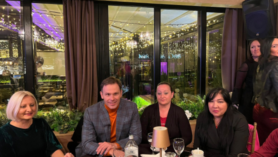 Članovi SNS-a razgovarali sa ženama