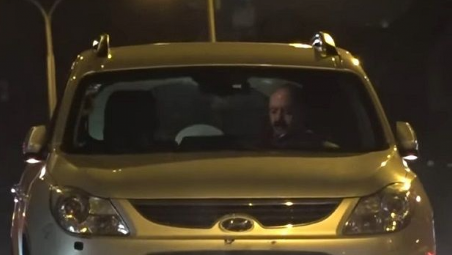 Haris Džinović bez šešira