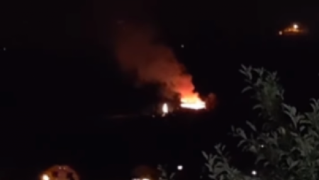 Požar je izbio juče u 12.45 časova, a tokom pretrage, pronađeno je i ugljenisano telo nesrećne žene