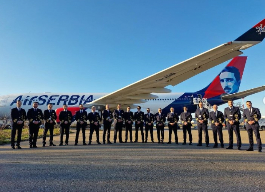 Er Srbija promovisala nove pilote