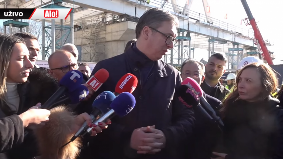 Predsednik Vučić obilazi završne radove na vijaduktu kod Vrbasa
