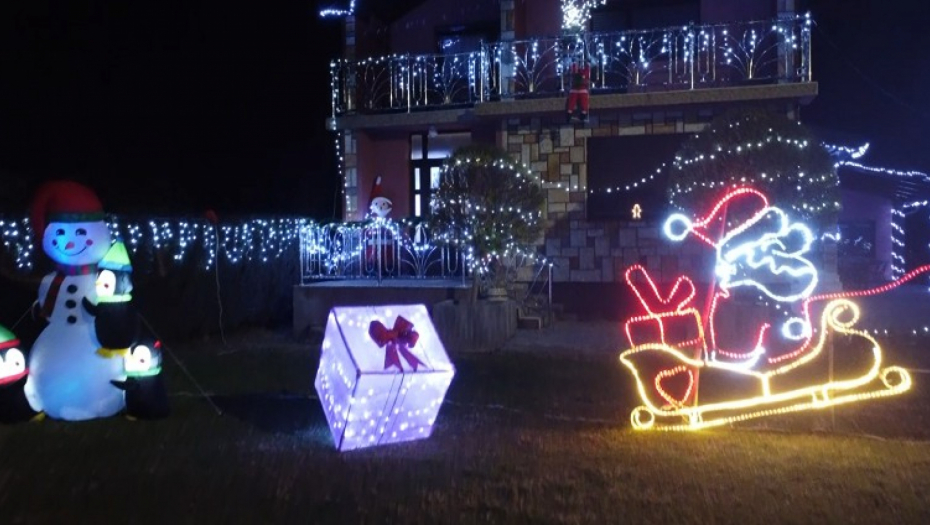 Novogodišnje dvorište