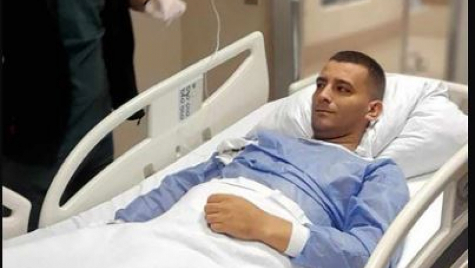 Miloš Marković sa devojkom 