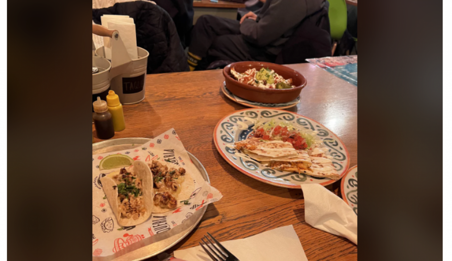 TAKOSI restoran skupo