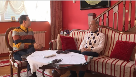 Pevač se uželeo kuće