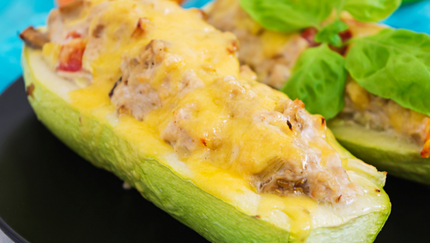 punjene tikvice sa piletinom