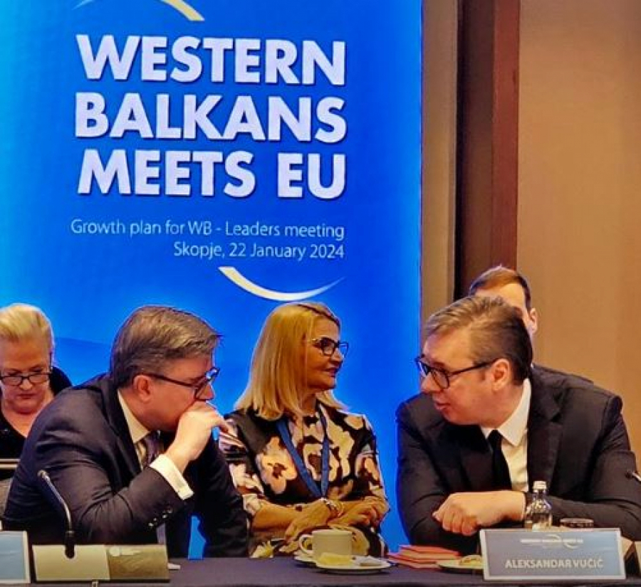 Vučić i O Brajan na samitu u Skoplju