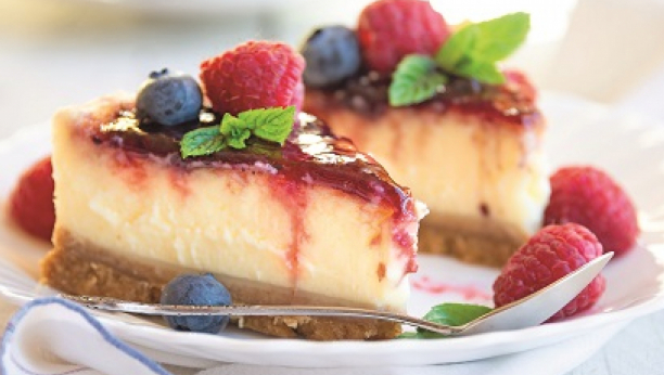 čizkejk sa malinama