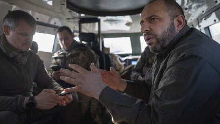 Umerov je predvodio delegacije Ukrajine u mirovnim pregovorima u Turskoj i u Ženevi, gde je razgovarao i sa američkim zvaničnicima o evropskom odgovoru na mirovni plan Vašingtona