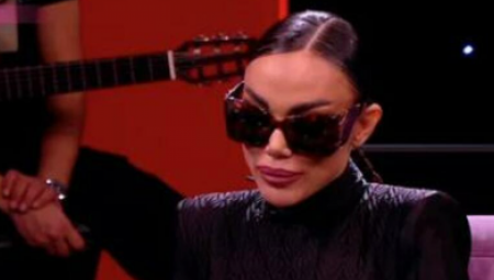 Navodno je planirala da otputuje na letovanje sa ćerkom i majkom Vesnom, ali je na pasoškoj kontroli doživela neprijatno iznenađenje.