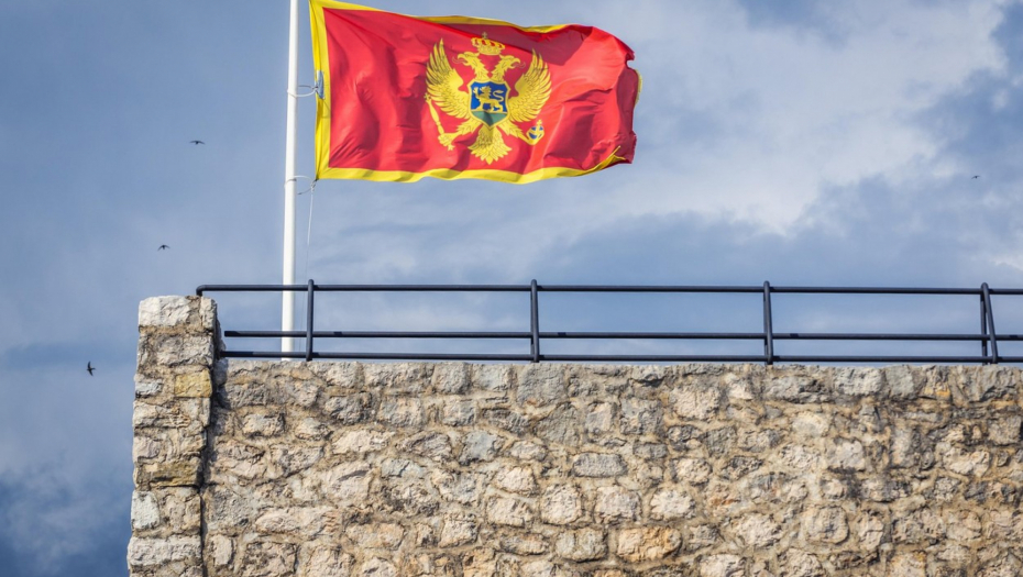 zastava crne gore