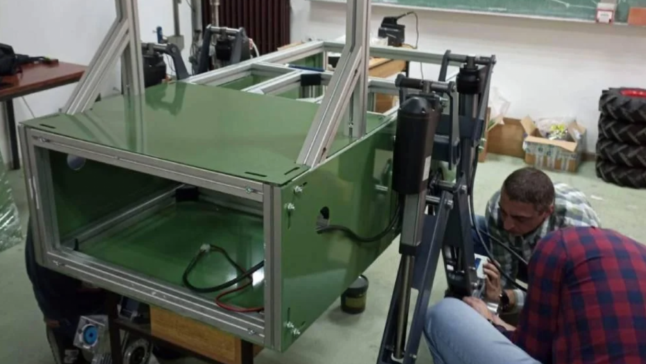 Poljoprivredni robot