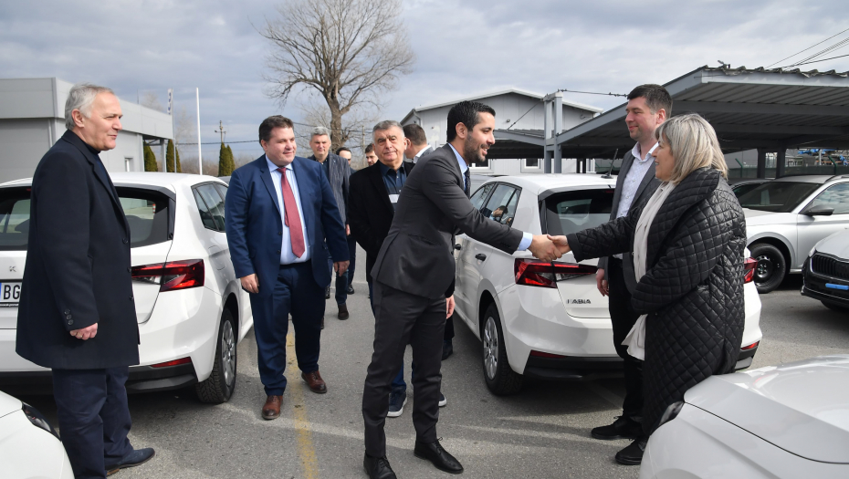 Dodeljeni ključevi novih automobila tržišnoj inspekciji