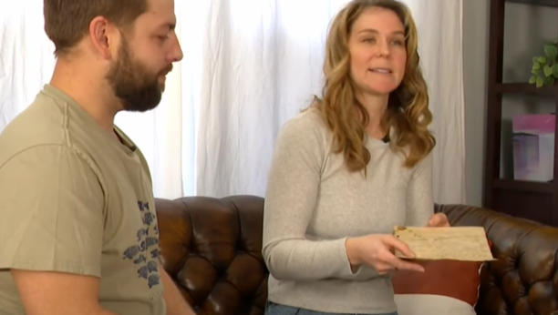 bračni par pronašao ljubavno pismo