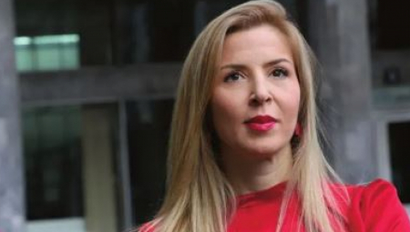 Dolovac i Stamenković nisu podržali saopštenje VST kojim se osuđuje politički pritisak na rad ove institucije, i kao i mnogo puta do sada, stali su u odbranu svoje štićenice Bojane Savović