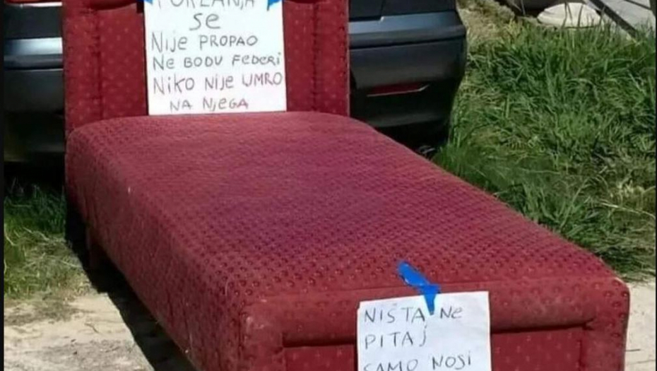 Srbin poklanja krevet