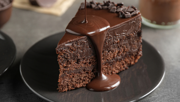 čokoladni kolač