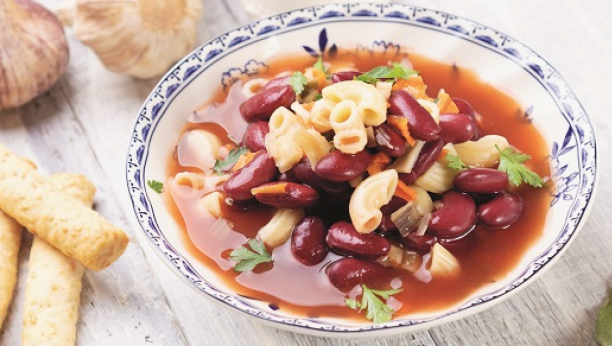 testenina sa pasuljem