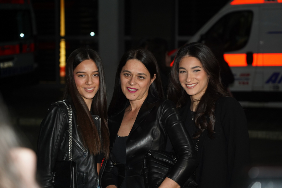 Ćerke i žena Saše Matića