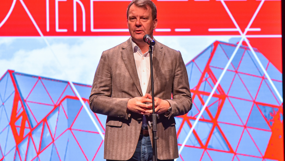 Igor Mirović otvorio novi objekat