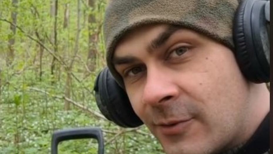 muškarac pronašao novčić