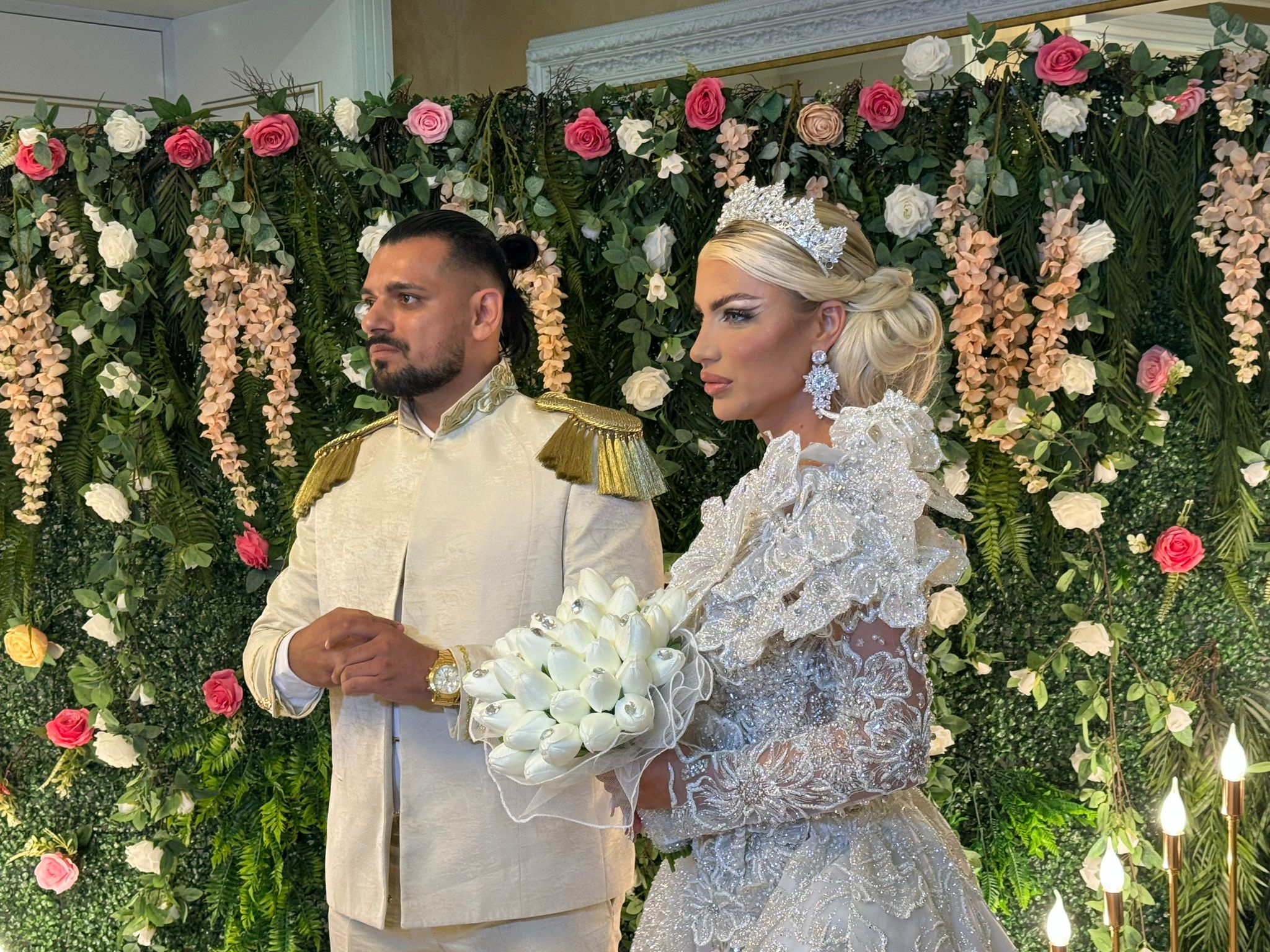 Bora Santana, Milica Kemez