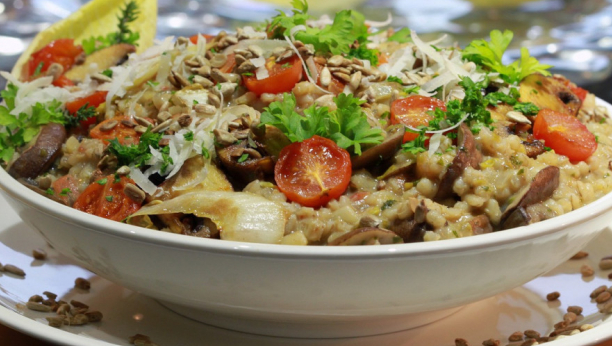 rižoto sa šampinjonima i mesom