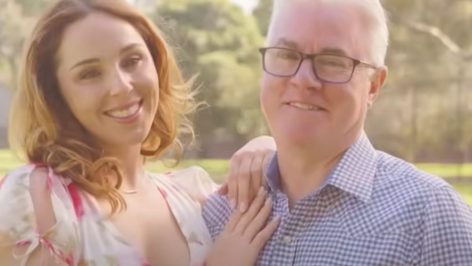 stariji muškarac i devojka