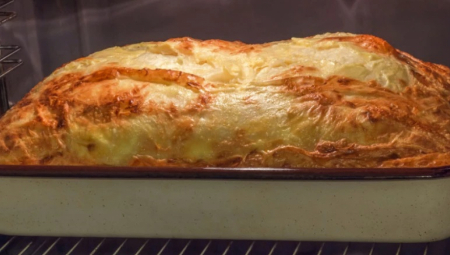 SRBI I HRVATI &amp;quot;ZARATILI&amp;quot; OKO GIBANICE Komšije opet dižu galamu, čiji je ovo recept