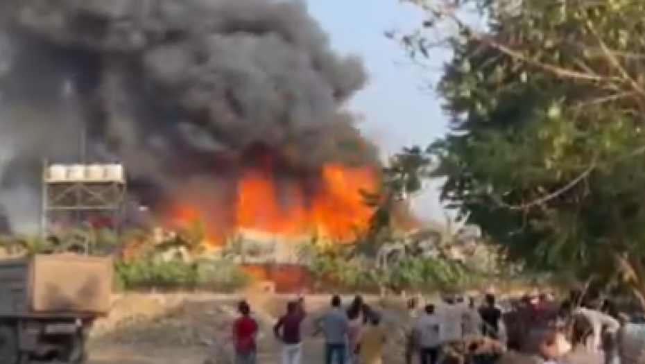 požar u zabavnom parku u indiji