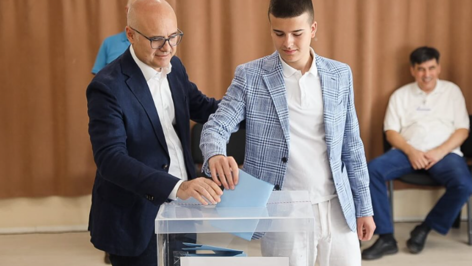 Miloš Vučević glasao