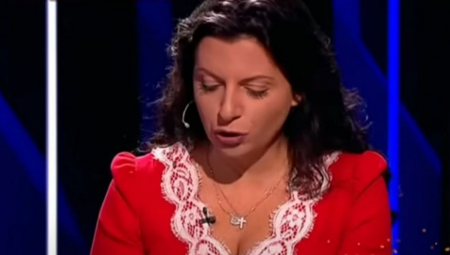 Glavna urednica RT-a Margarita Simonjan saopštila je da joj je dijagnostikovana teška bolest i da će uskoro morati na operaciju.