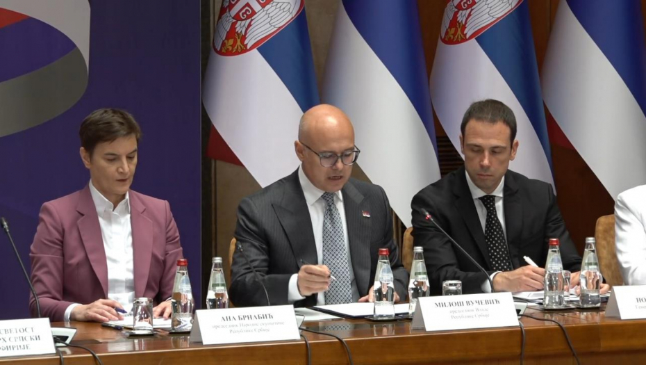 Zajednička sednica vlada Srbije i RS u prisustvu dvojice predsednika i crkvenih velikodostojnika