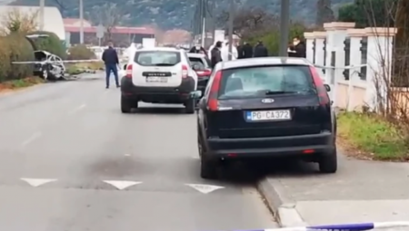 Sa Vukovačkog mosta u Podgorici juče oko 15 časova skočila je žena.