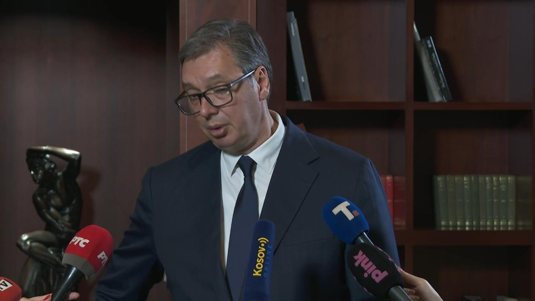 Obraćanje predsednika Vučića iz Egipta