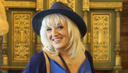 Vode život daleko od objektiva medija!