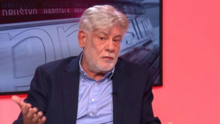 Iz senke studentskih blokada polako izranjaju pravi protagonisti sa skrivenim političkim planovima i finansijskim interesima.